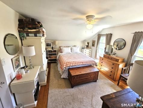 187 Dye Hill Road Hopkinton RI 02832