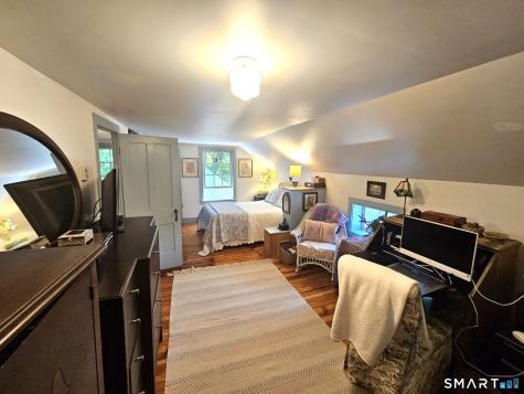 187 Dye Hill Road Hopkinton RI 02832