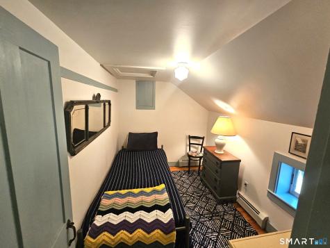 187 Dye Hill Road Hopkinton RI 02832