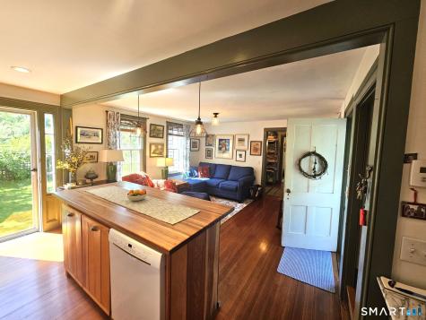 187 Dye Hill Road Hopkinton RI 02832