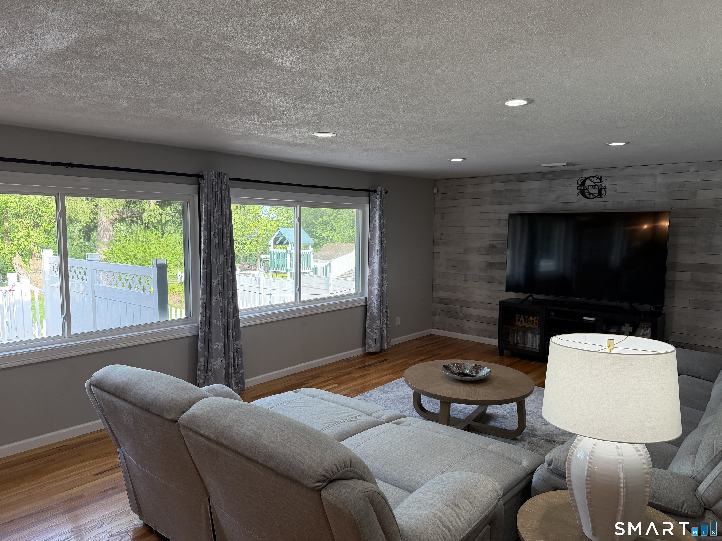 14 Hebron Road Bolton CT 06043