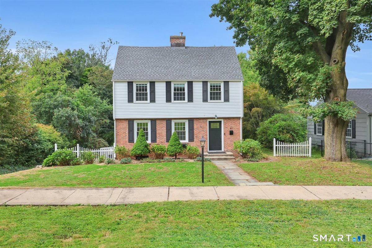 81 Lydale Place Meriden CT 06450