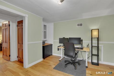 81 Lydale Place Meriden CT 06450