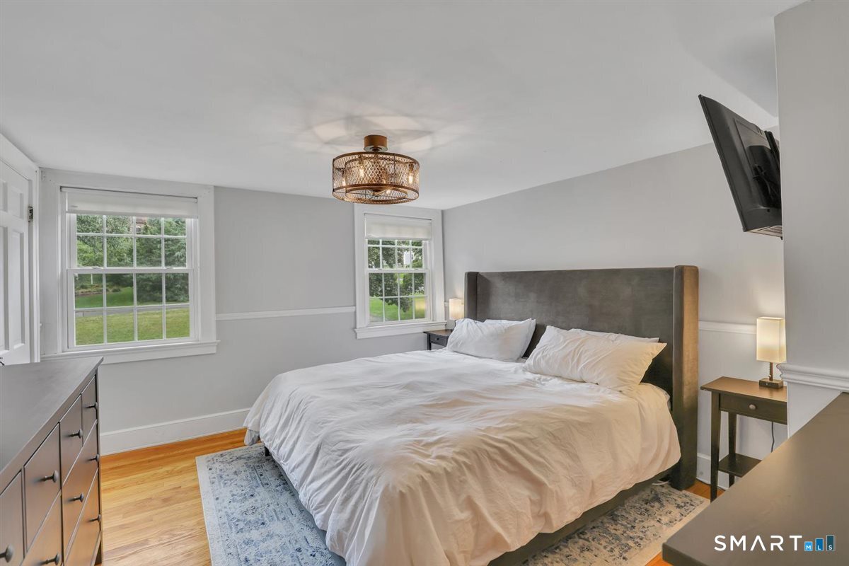 81 Lydale Place Meriden CT 06450
