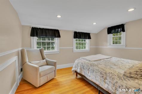 81 Lydale Place Meriden CT 06450