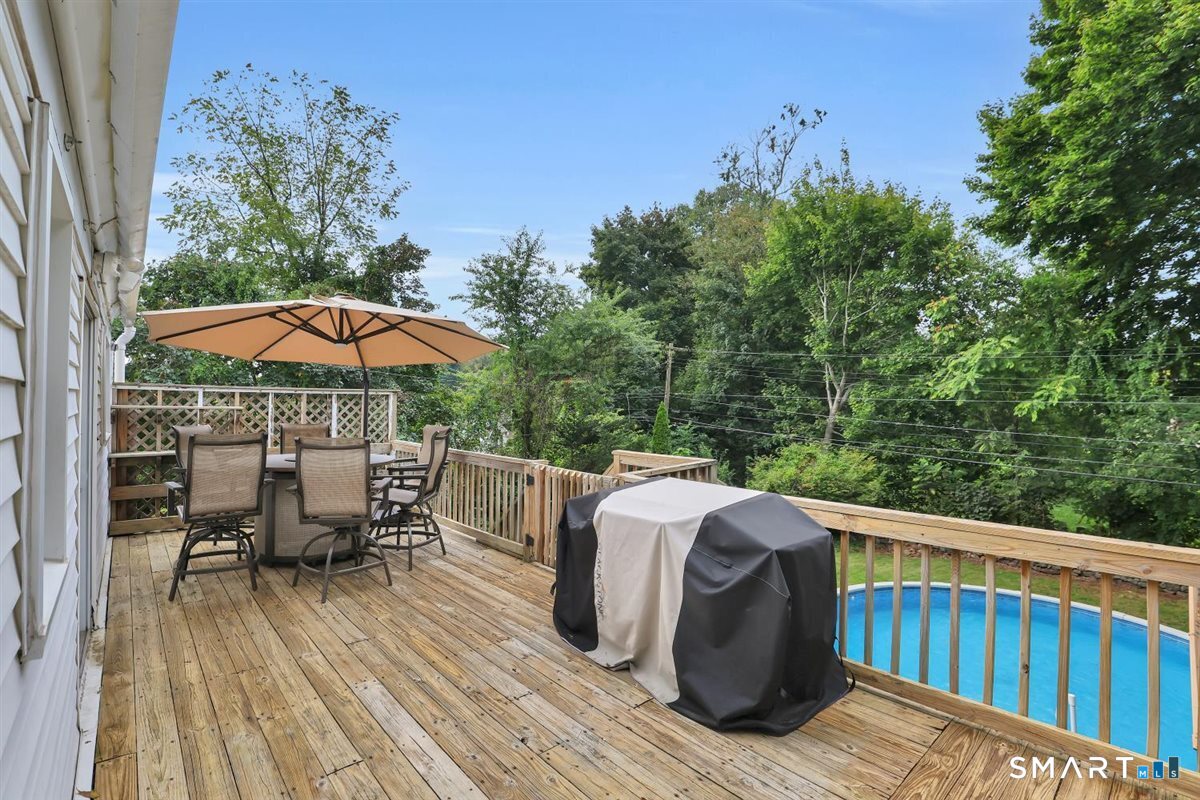 81 Lydale Place Meriden CT 06450