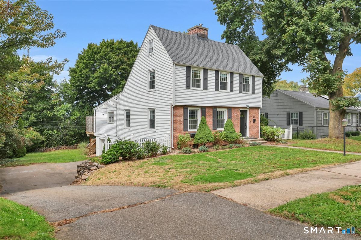 81 Lydale Place Meriden CT 06450