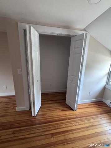 3674 Park Avenue Bridgeport CT 06604