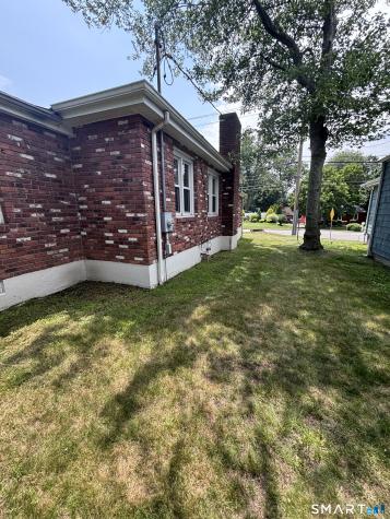 3674 Park Avenue Bridgeport CT 06604