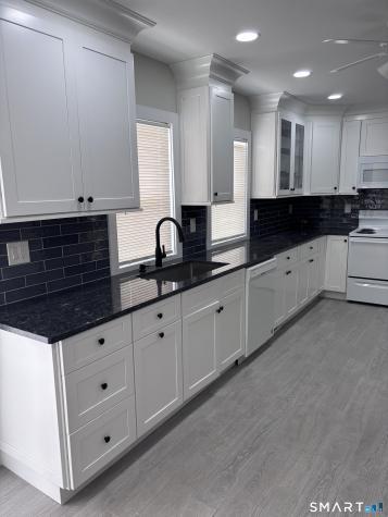 3674 Park Avenue Bridgeport CT 06604