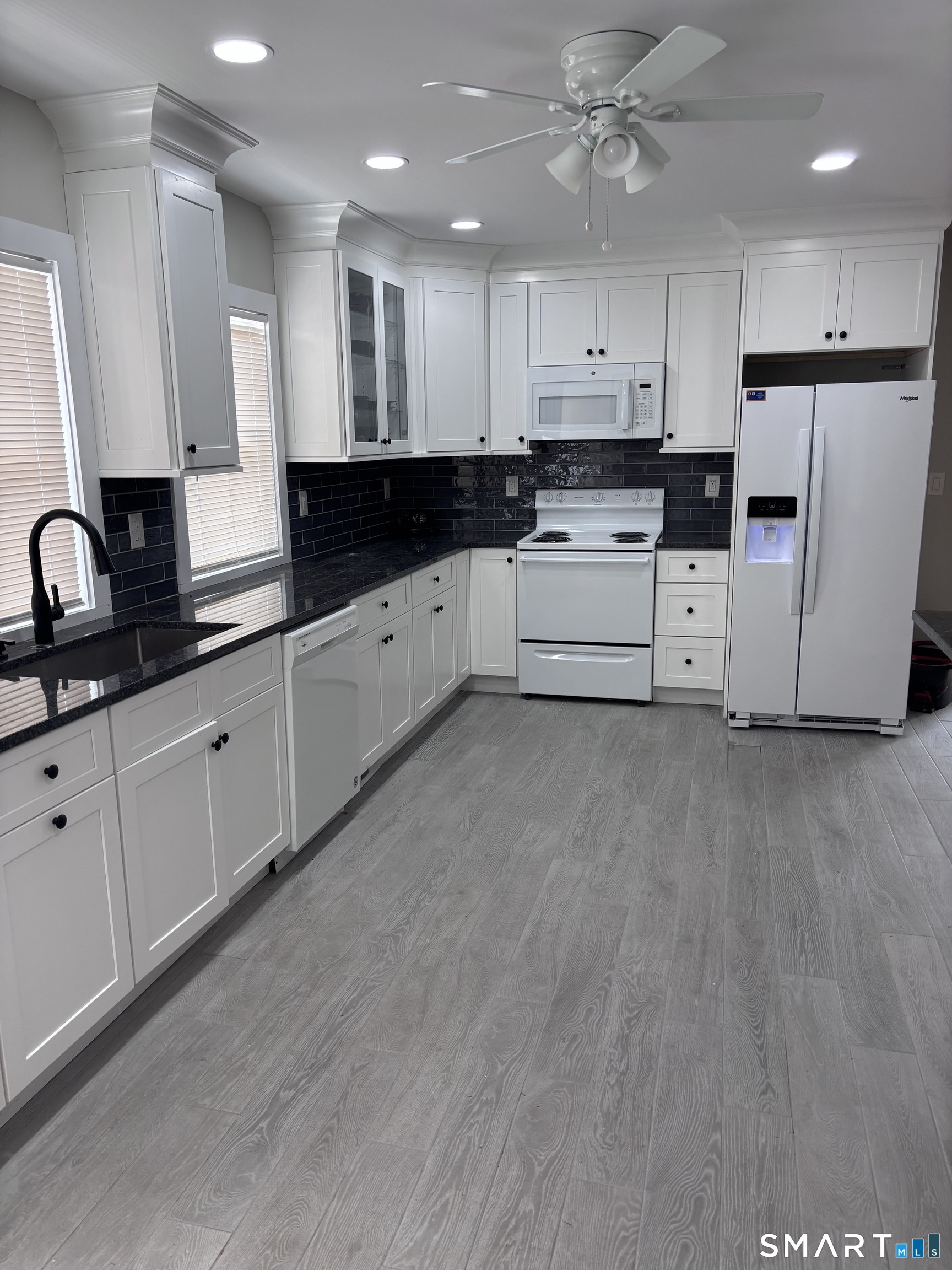 3674 Park Avenue Bridgeport CT 06604