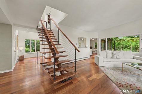 31 Splitrock Road Norwalk CT 06854