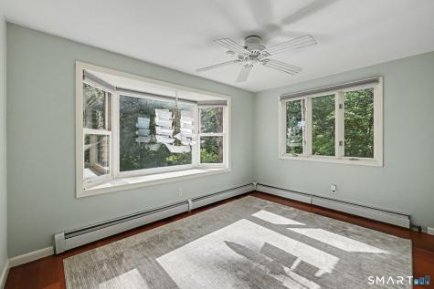 31 Splitrock Road Norwalk CT 06854