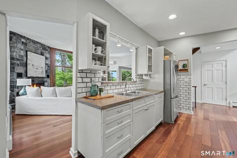 31 Splitrock Road Norwalk CT 06854