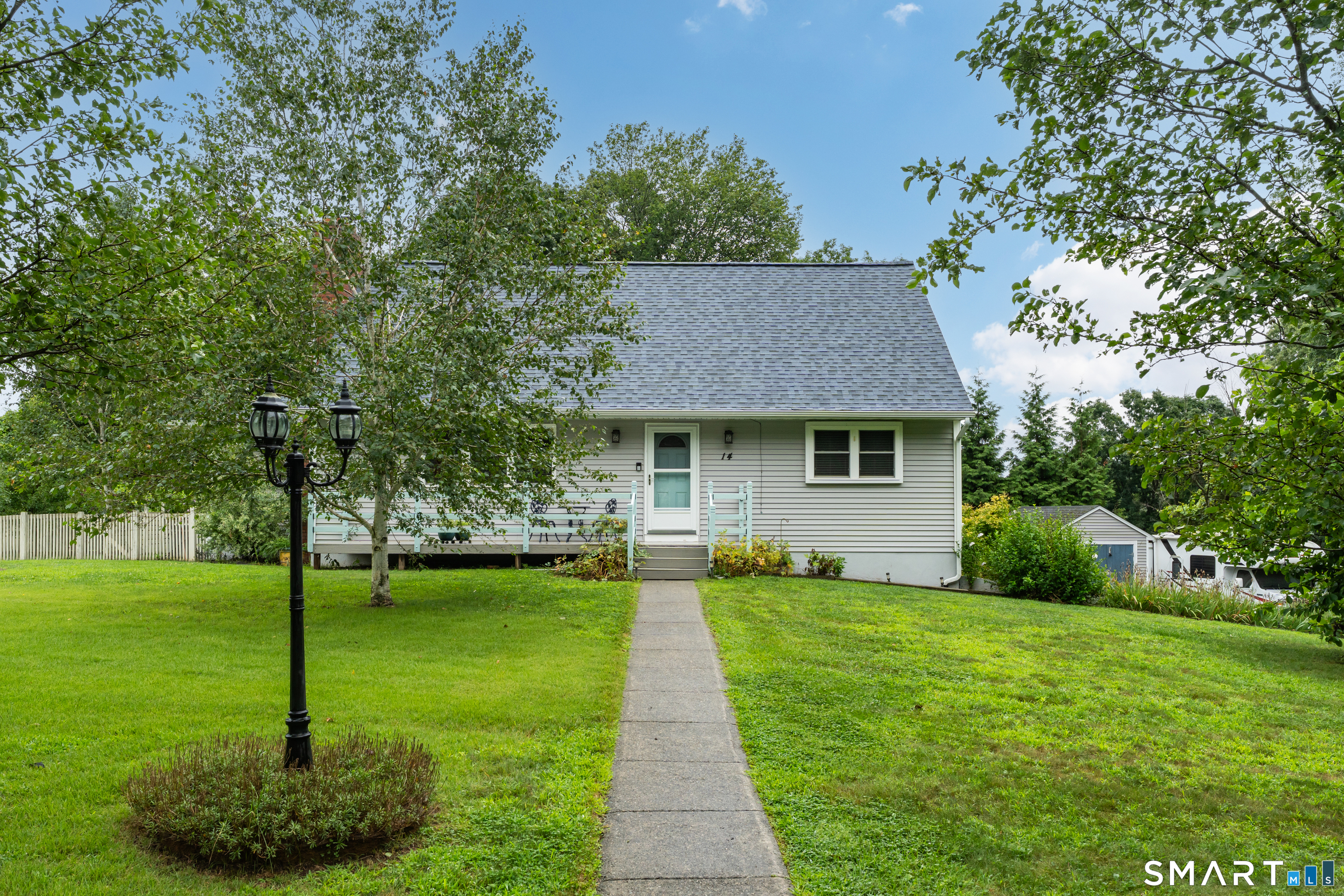 14 Larry Street Norwich CT 06360