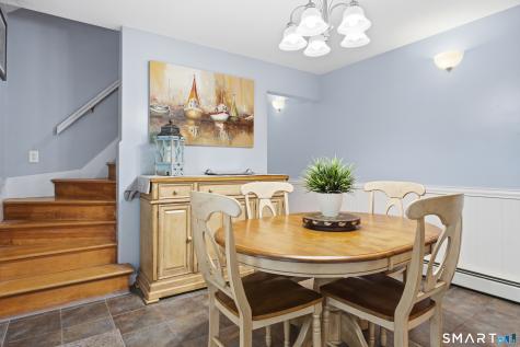 14 Larry Street Norwich CT 06360