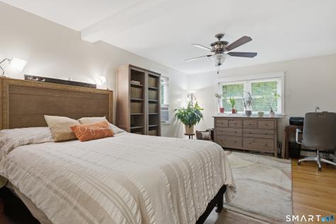 14 Larry Street Norwich CT 06360