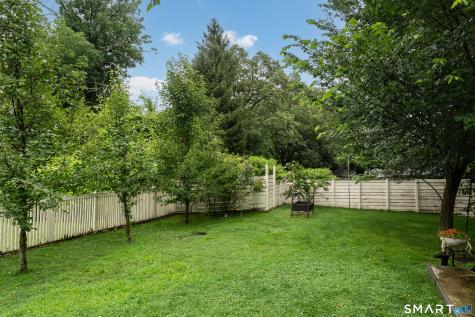 14 Larry Street Norwich CT 06360