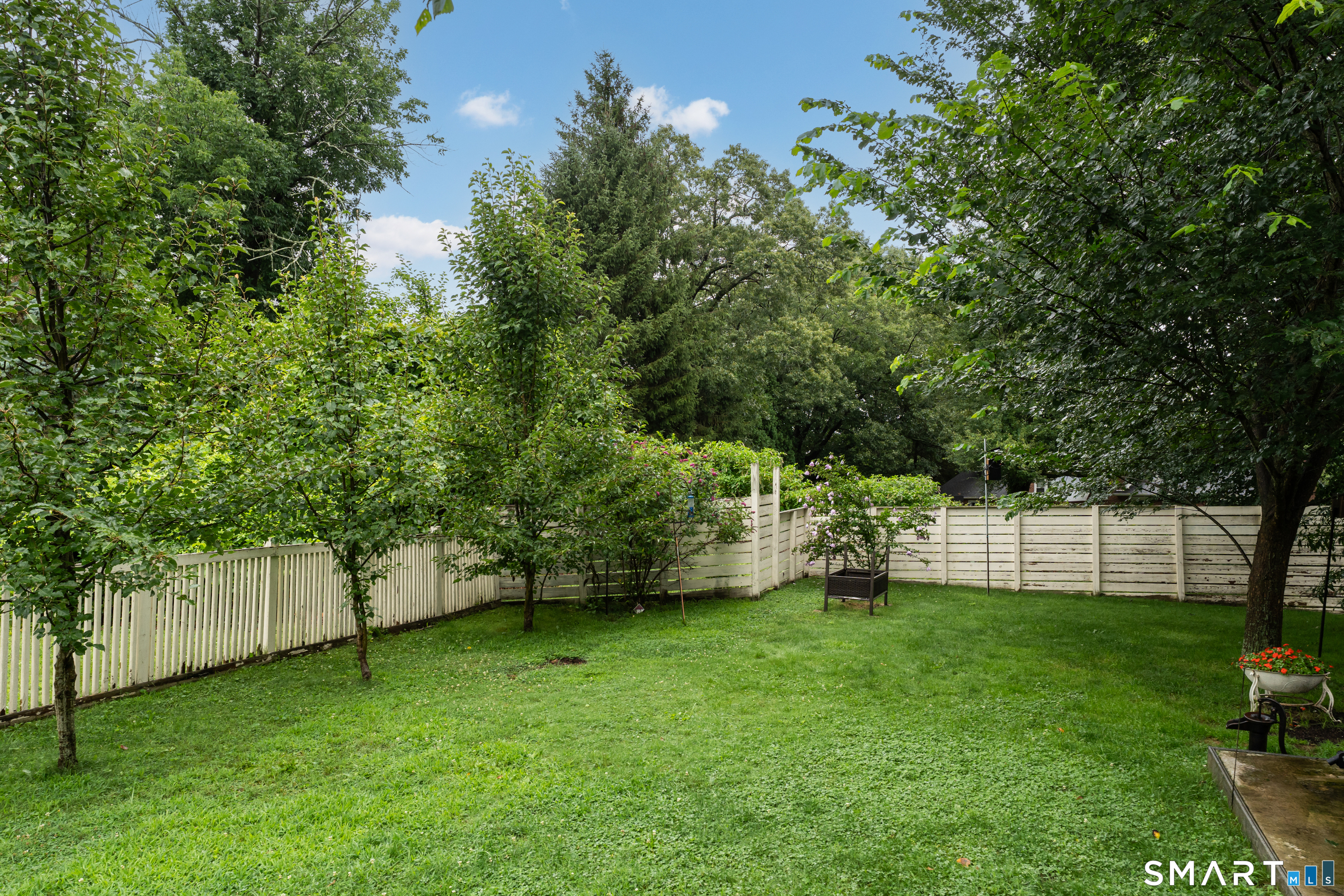 14 Larry Street Norwich CT 06360