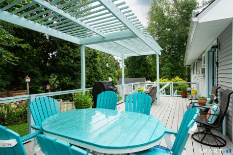 14 Larry Street Norwich CT 06360
