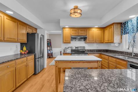 322 Willow Road Guilford CT 06437