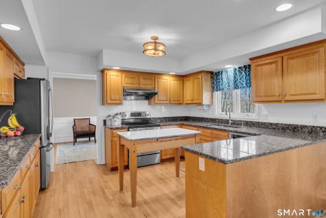 322 Willow Road Guilford CT 06437