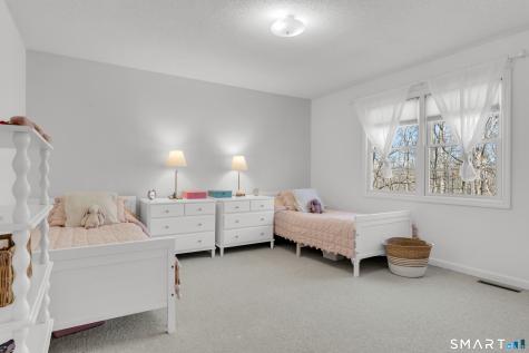 322 Willow Road Guilford CT 06437