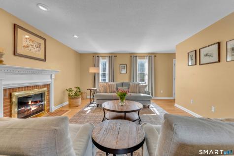 322 Willow Road Guilford CT 06437