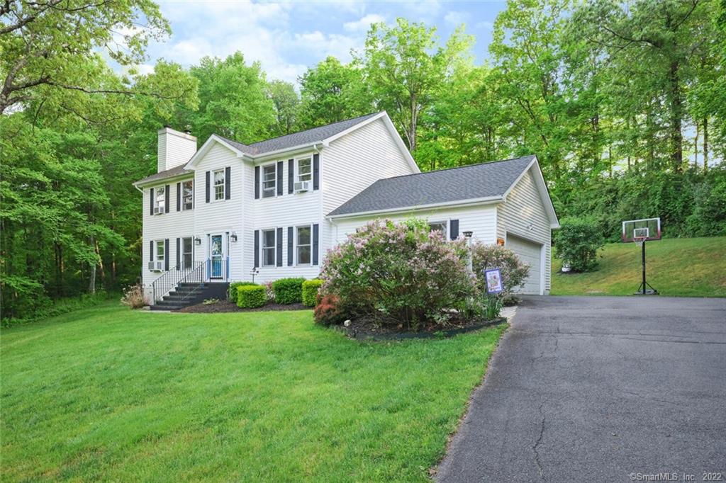 16 Sunny Lane Sherman CT 06784
