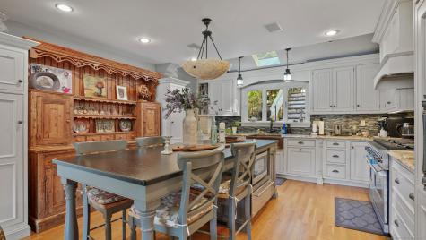 5 Shady Knolls Danbury CT 06811