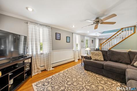 102 Knollwood Road Farmington CT 06032