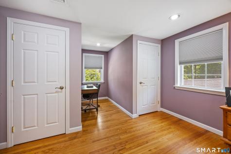 102 Knollwood Road Farmington CT 06032