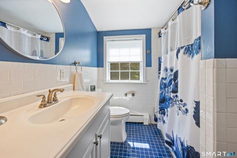 102 Knollwood Road Farmington CT 06032