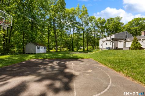 102 Knollwood Road Farmington CT 06032