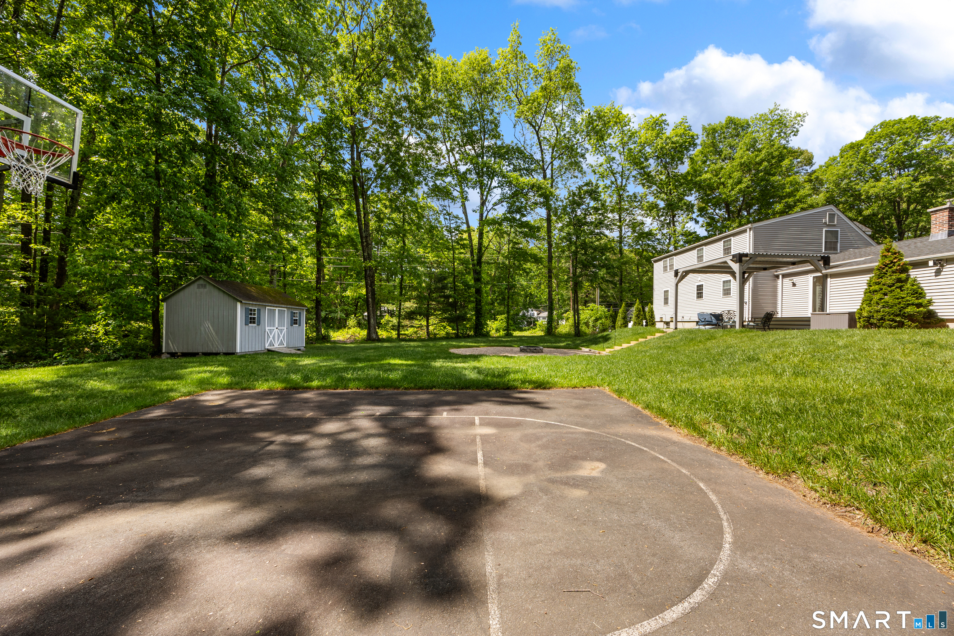 102 Knollwood Road Farmington CT 06032