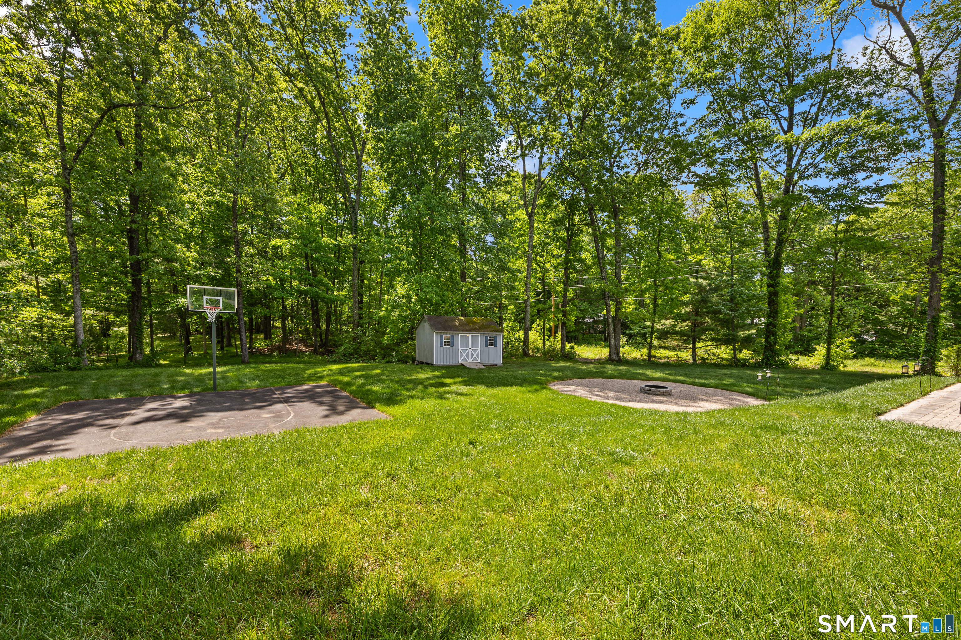 102 Knollwood Road Farmington CT 06032