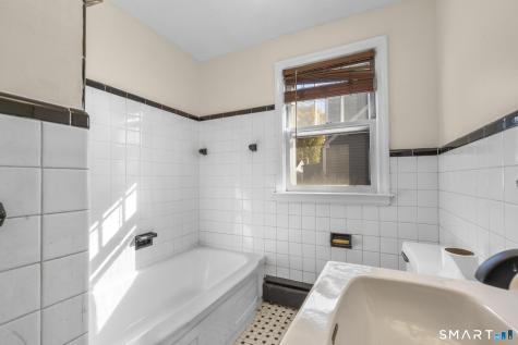 194 Linwood Street New Britain CT 06052