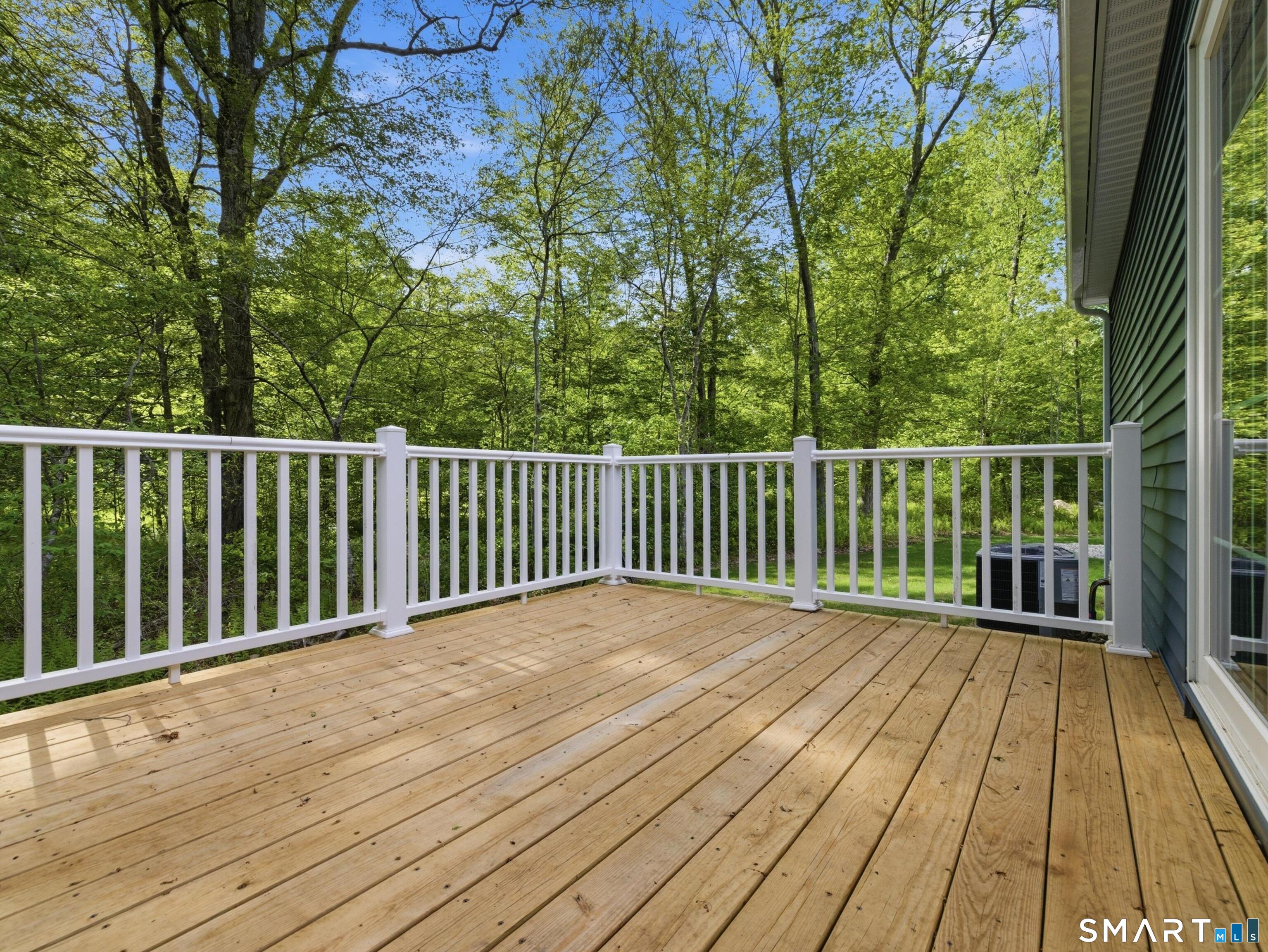 238 Simpson Lane Montville CT 06370