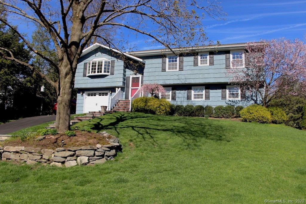 32 Elaine Drive Stamford CT 06902