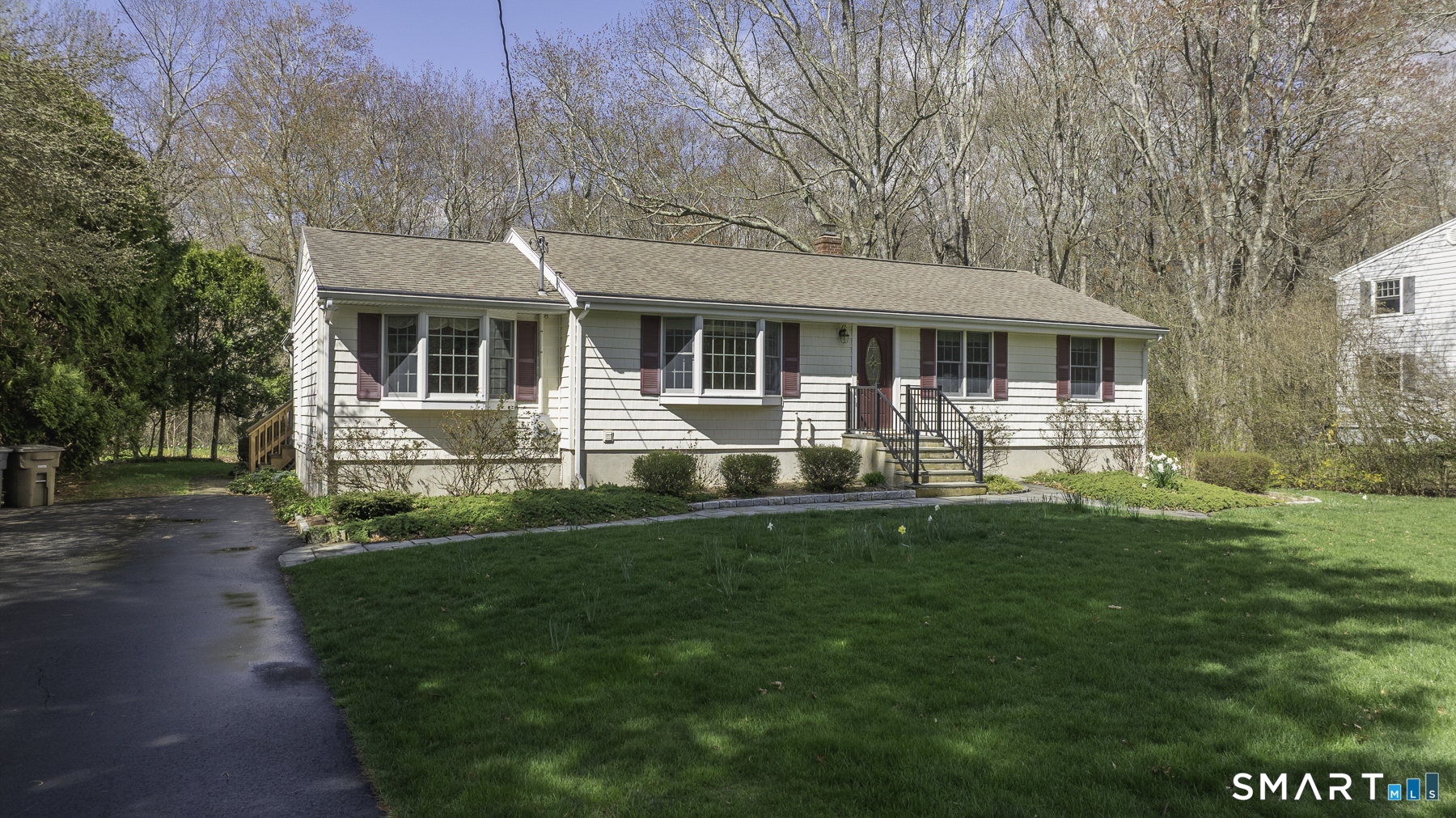 59 Corey Lane East Lyme CT 06357