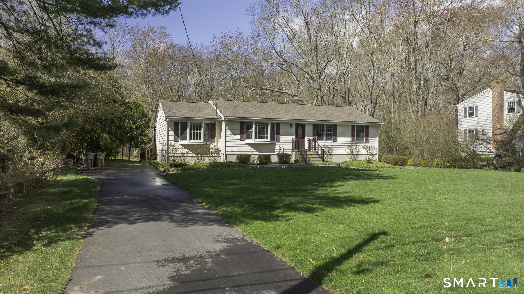 59 Corey Lane East Lyme CT 06357