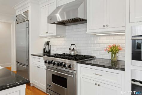 12 Walmsley Road Darien CT 06820