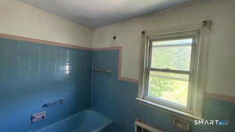 131 Bryden Terrace Hamden CT 06517