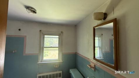 131 Bryden Terrace Hamden CT 06517