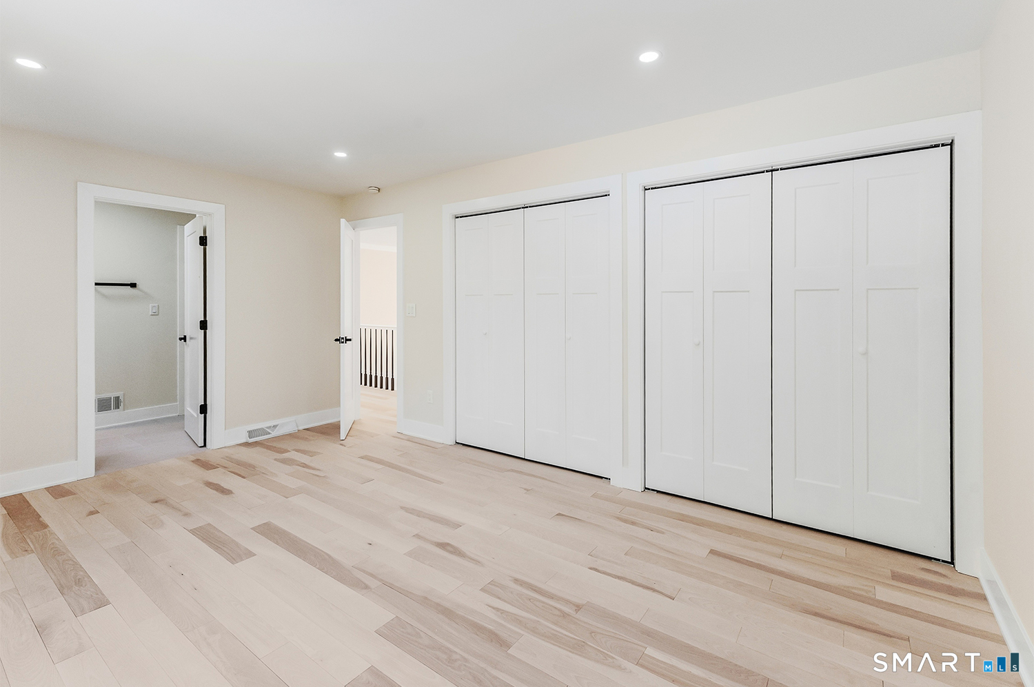 7 Queens Peak Canton CT 06019