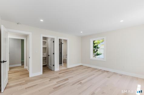 7 Queens Peak Canton CT 06019