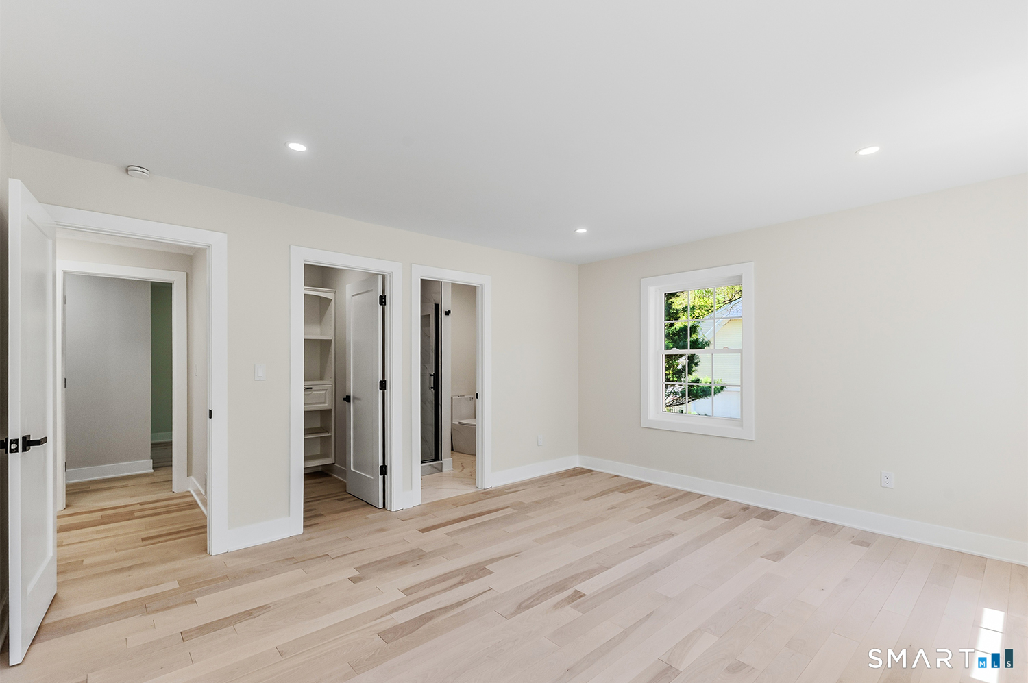 7 Queens Peak Canton CT 06019
