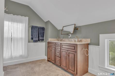 54 Main Street Newtown CT 06470