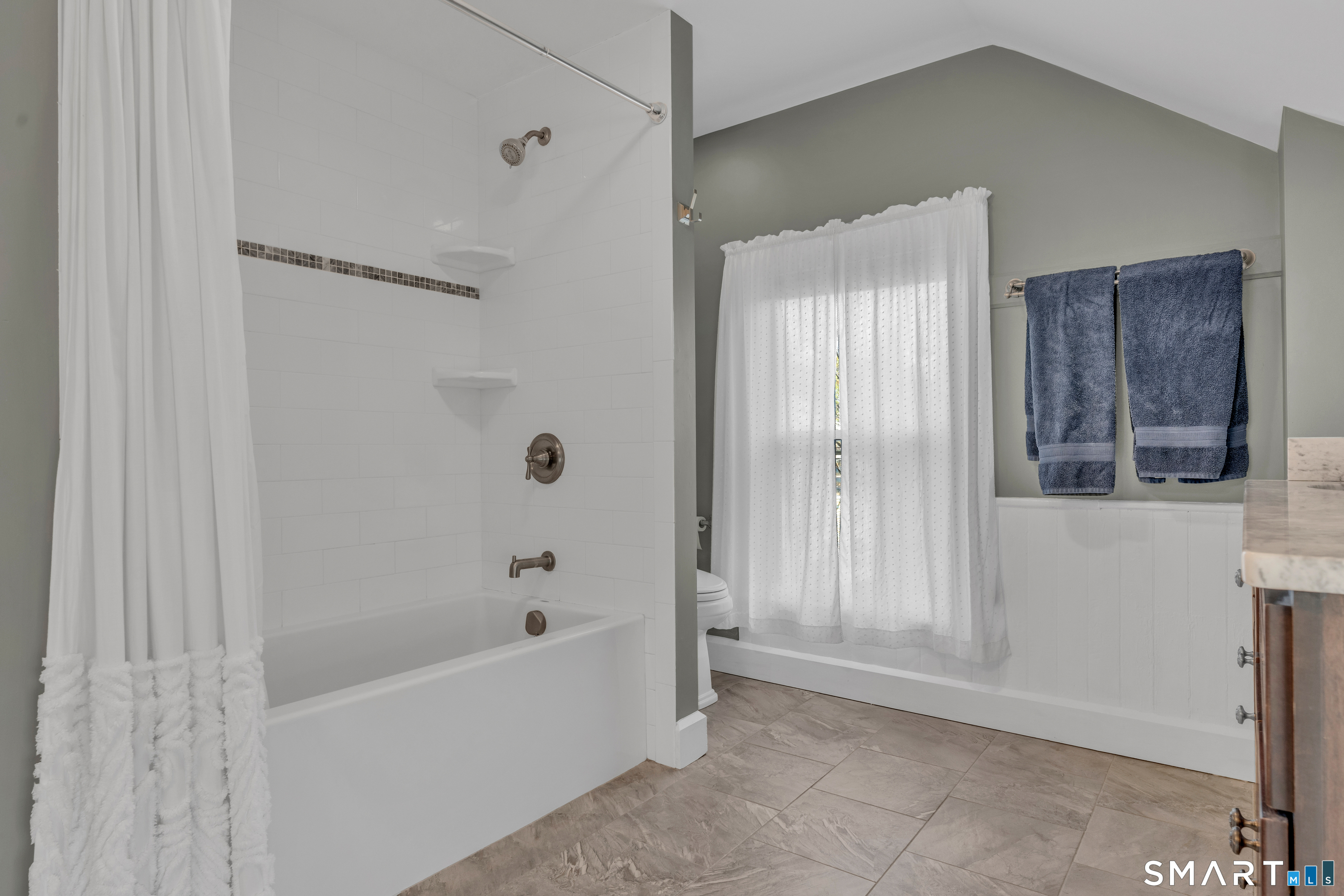 54 Main Street Newtown CT 06470