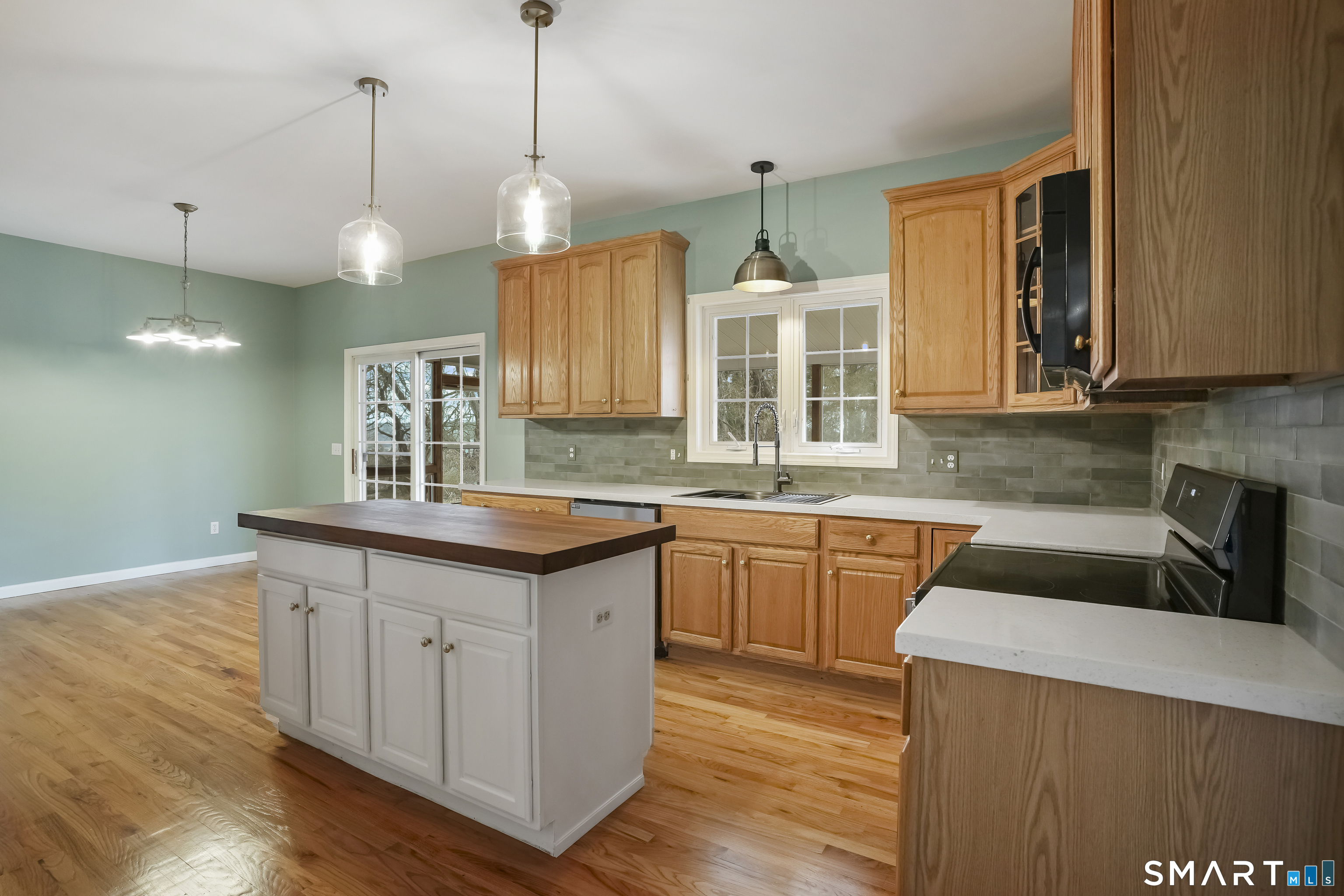 72 Perry Hill Road Shelton CT 06484